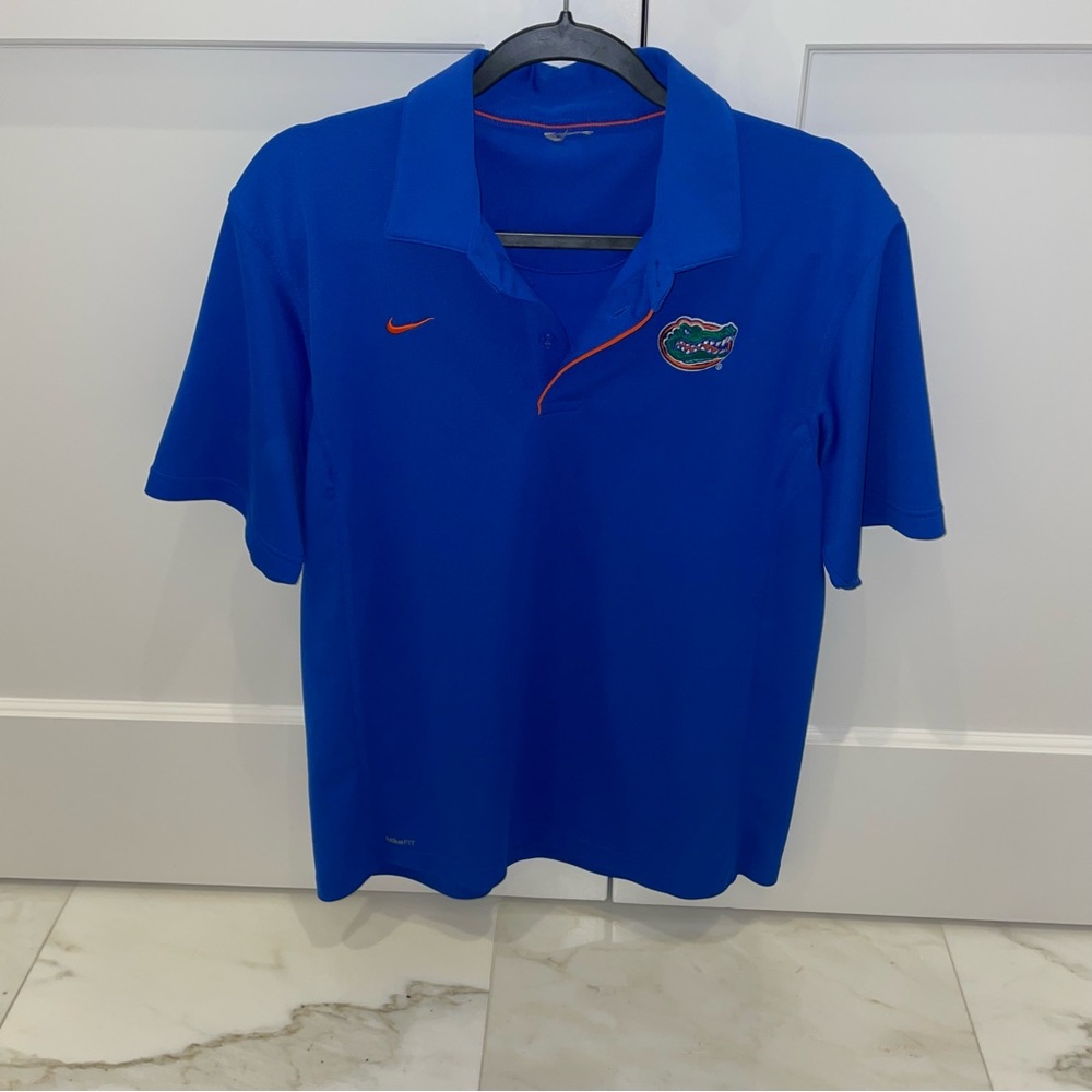 Nike Gators golf polo euc size men’s medium blue